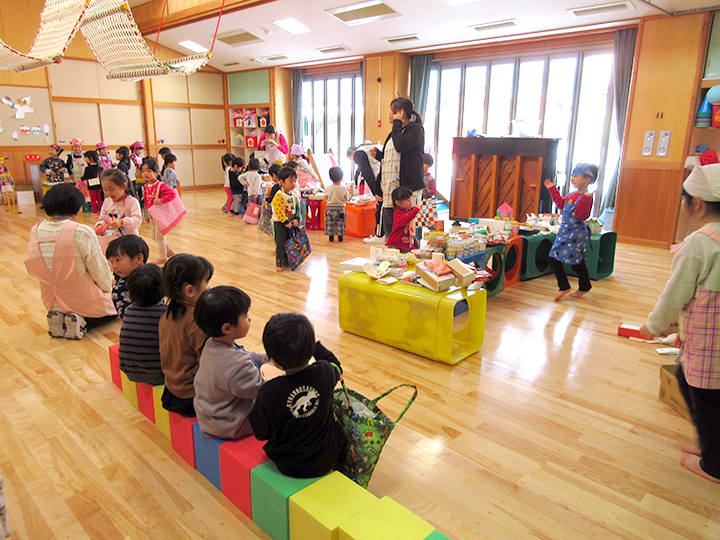 2月　おみせやさんごっこ